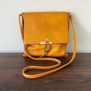 Crossbody Shoulder Bag Purse Yellow Gold Faux Leather Snap Closure
